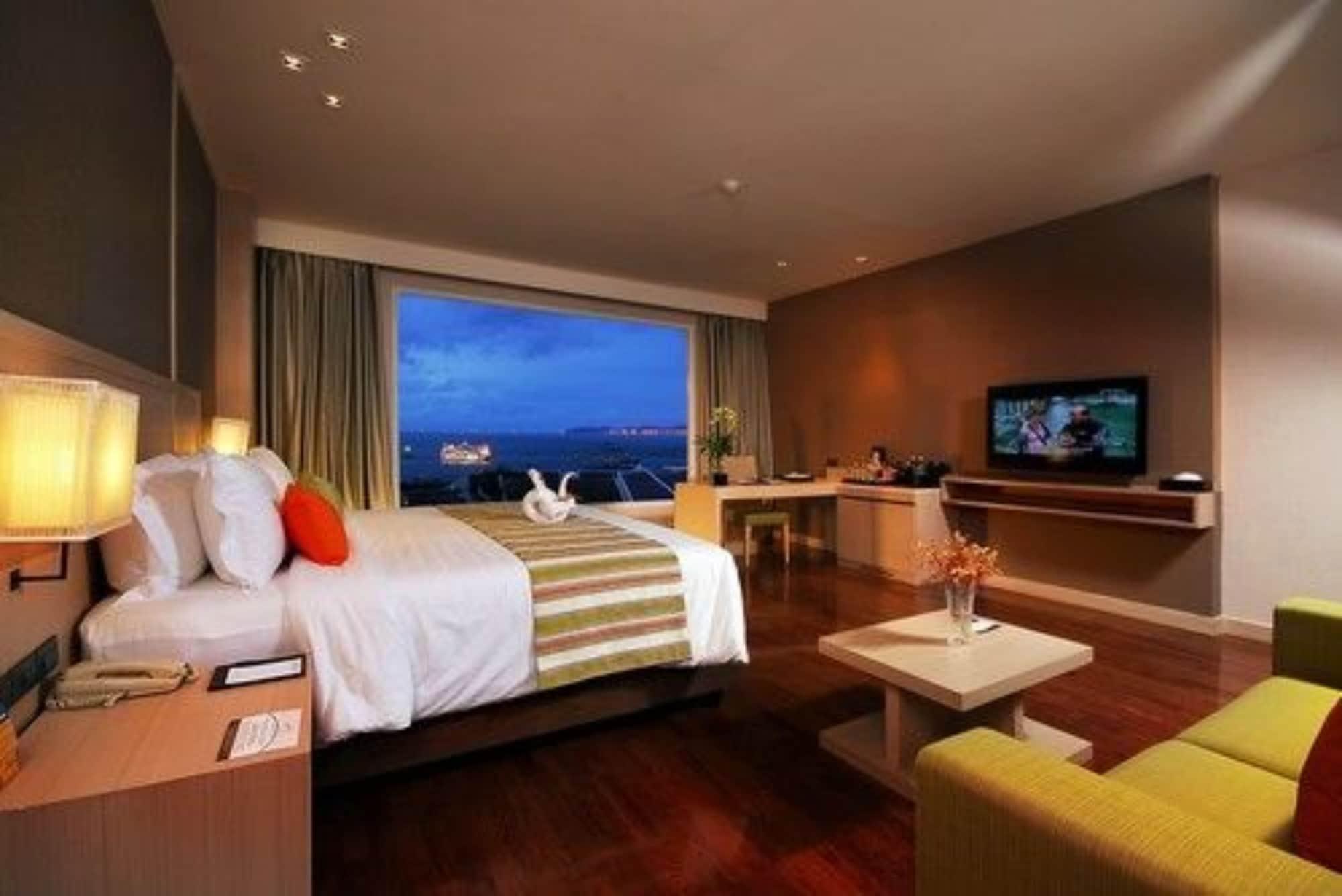 Signature Pattaya Exterior photo